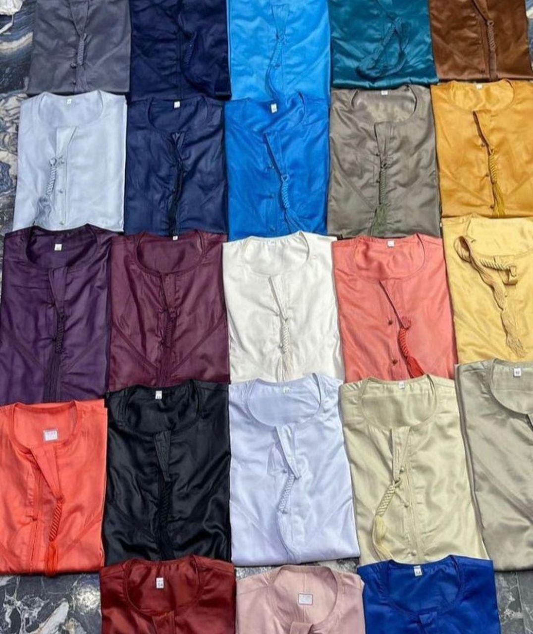 WhatsApp Image 2023-08-31 at 7.38.11 AM High quality Original Emirate jalabiya - Image 1